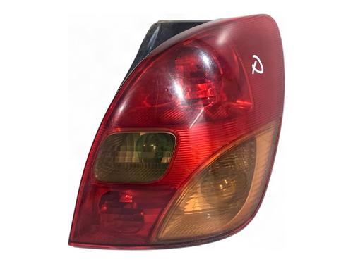 Used Right taillight Right taillight TOYOTA COROLLA Verso (_E12_) 2.0 D-4D (CDE120_, CDE120R) (90 hp) 40558355 40558355
