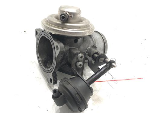 Used Throttle body Throttle body 39298330 39298330