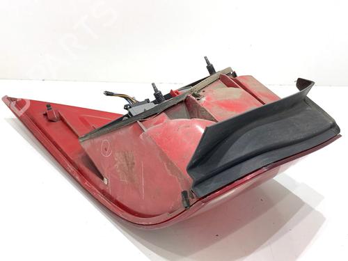 Right taillight VW GOLF V Variant (1K5) 1.9 TDI | BP39328427C35 - Image 4