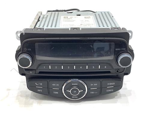radio-opel-corsa-e-x15-2014-39349243 main image