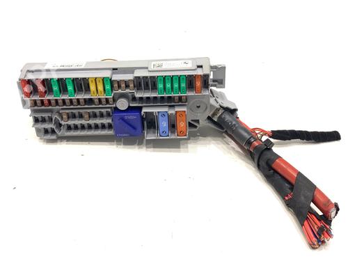 Used Fuse box Fuse box 39343136 39343136