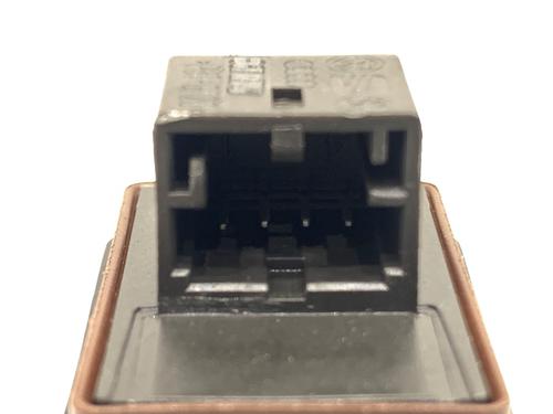 Switch AUDI A6 C7 Avant (4G5, 4GD) 2.0 TDI | BP39333595I30 - Image 4