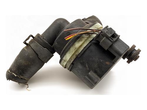 Used Auxiliary water pump Auxiliary water pump 39359738 39359738