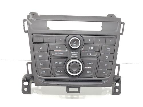 switch-opel-zafira-tourer-c-p12-2011-39288358 main image