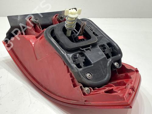 Left taillight VW PASSAT B7 Variant (365) 2.0 TDI | BP39327012C34 - Image 4