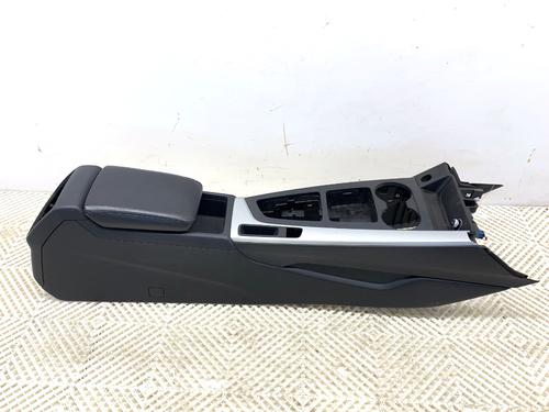 Console central Console central 39333648 39333648