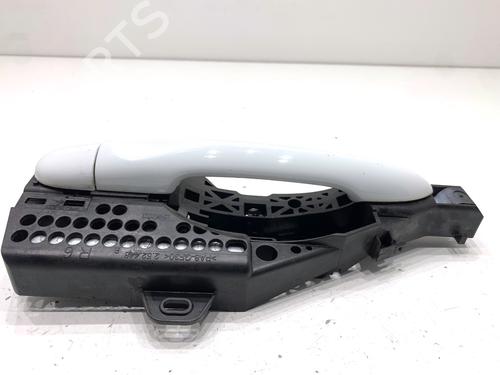 Used Front right exterior door handle Front right exterior door handle 39323165 39323165