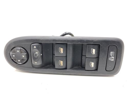 switch-citroen-c5-iii-break-rw_-2008-2009-2010-2011-2012-2013-2014-2015-2016-2017-39301729 main image