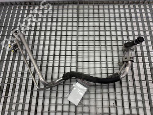 ac-pipe-volvo-v40-hatchback-525-2012-2013-2014-2015-2016-2017-2018-2019-39304447 main image