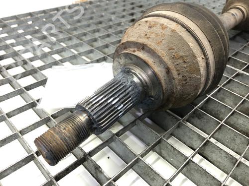 Right front driveshaft AUDI Q7 (4LB) 3.0 TDI quattro | BP39305928M39 - Image 2