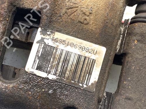 Right front brake caliper CITROËN C3 III (SX) 1.2 PURETECH 110 | BP39347557M104 - Image 4