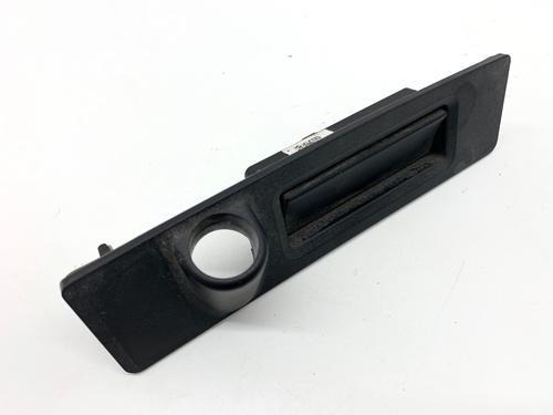 Tailgate handle TESLA MODEL Y (5YJY) EV | BP39336261C132 - Image 2