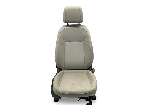 right-front-seat-opel-insignia-b-sports-tourer-z18-2017-39354579 main image