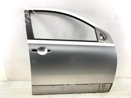 Used Right front door Right front door 39306130 39306130