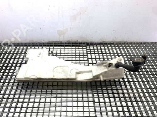 windscreen-washer-tank-bmw-x6-e71-e72-2007-2008-2009-2010-2011-2012-2013-2014-2015-39317646 main image