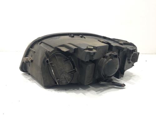 Right headlight AUDI A4 B7 Avant (8ED) 2.0 TDI | BP39359510C29 - Image 2
