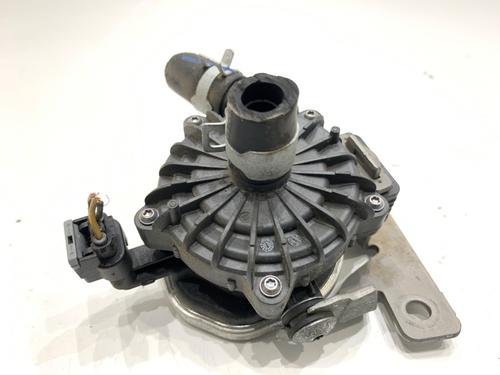 Used Auxiliary water pump Auxiliary water pump HYUNDAI TUCSON (NX4E, NX4A) 1.6 T-GDI HTRAC (180 hp) 39307571 39307571