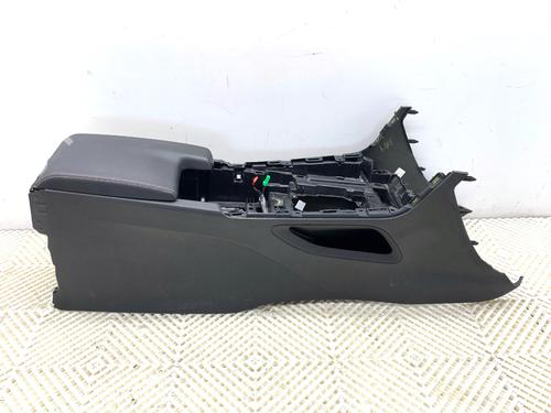 Middle console JAGUAR F-PACE (X761) 2.0 TD4 | BP39324866I22 - Image 4