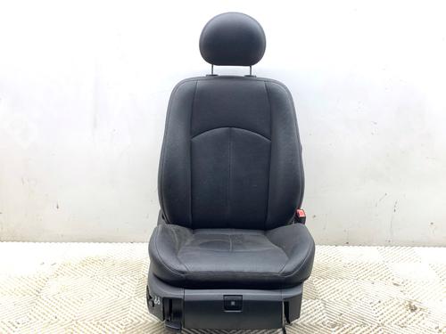 Used Right front seat Right front seat 39341232 39341232