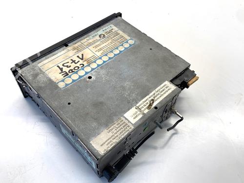 Radio BMW 3 Compact (E36) 316 i | BP39332613E6 - Image 3