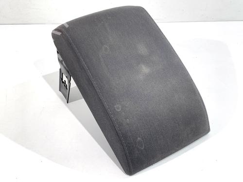 Used Armrest / Center console Armrest / Center console 39313240 39313240