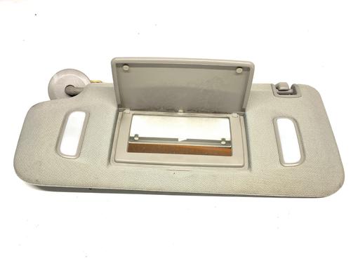 Used Left sun visor Left sun visor 39293079 39293079