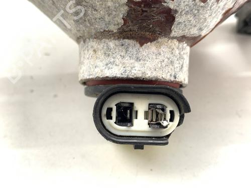 Right front fog light FORD KUGA I 2.0 TDCi 4x4 | BP39374377C31 - Image 3