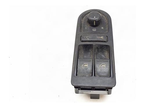 Used Switch Switch VW TRANSPORTER T5 Bus (7HB, 7HJ, 7EB, 7EJ) 2.5 TDI (130 hp) 40068318 40068318