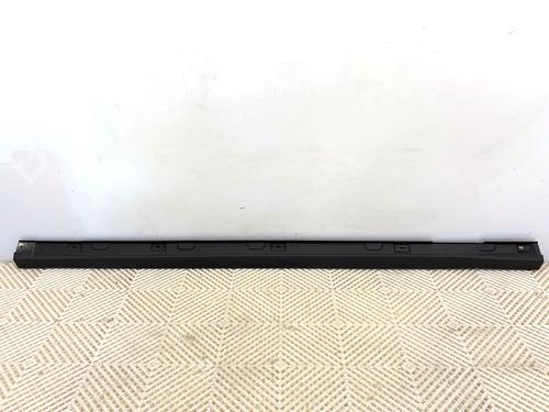 Used Right sideskirt Right sideskirt 39344354 39344354
