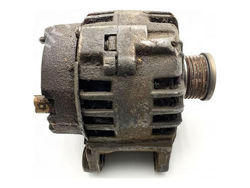 Used Alternator Alternator RENAULT MASTER II Bus (JD) 1.9 dTI (JD0L, JD1L) (80 hp) 40211256 40211256