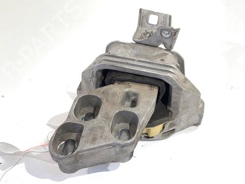 Used Engine mount Engine mount MERCEDES-BENZ B-CLASS Sports Tourer (W246, W242) B 200 CDI (246.201) (136 hp) 39351421 39351421