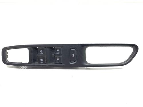 switch-renault-captur-i-j5_-h5_-2013-39303109 main image