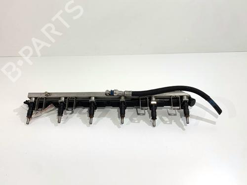 Used Injection rail Injection rail 39304741 39304741