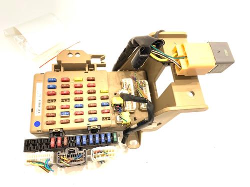 fuse-box-subaru-wrx-saloon-gj-2011-39293660 main image
