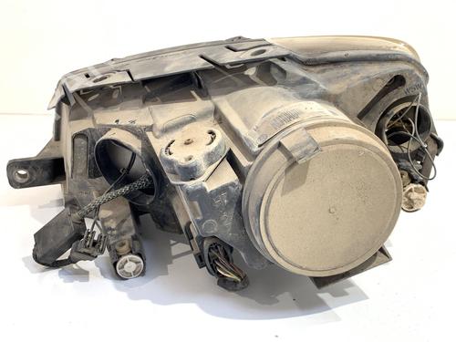 Right headlight VW PASSAT B6 (3C2) 2.0 FSI | BP39763048C29 - Image 4