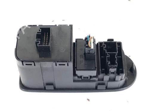 Headlight switch KIA CARENS IV 1.7 CRDi | BP39297785I24 - Image 2