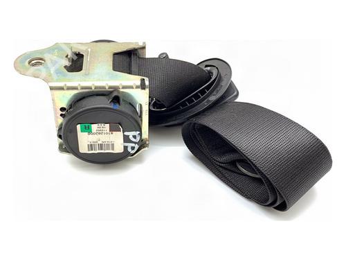 front-right-seatbelt-bmw-5-touring-f11-2009-2010-2011-2012-2013-2014-2015-2016-2017-39377810 main image
