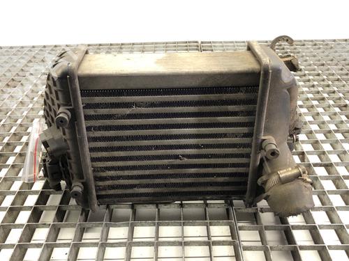 intercooler-audi-a4-b6-avant-8e5-2000-2001-2002-2003-2004-2005-39302406 main image