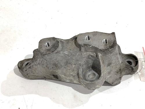 Used Gearbox mount Gearbox mount 39327933 39327933