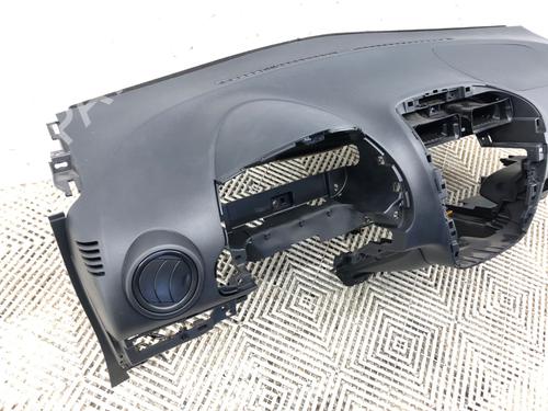 Instrumentbræt MITSUBISHI MIRAGE / SPACE STAR VI Hatchback (A0_A) 1.0 (A05A) | BP39295730C46 - Image 2
