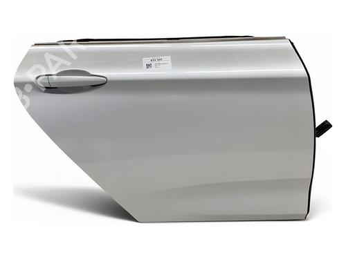 right-rear-door-bmw-3-gran-turismo-f34-2012-39940983 main image