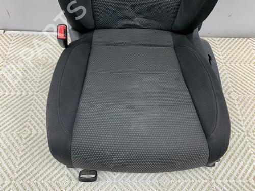 Left front seat VW GOLF VI (5K1) 1.4 TSI | BP39519685C15 - Image 3