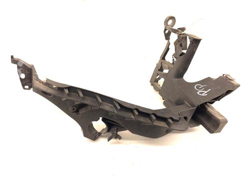 Used Front bumper bracket Front bumper bracket 39323960 39323960