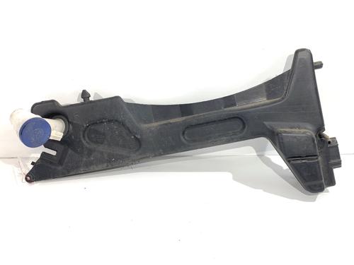 windscreen-washer-tank-citroen-c4-picasso-ii-2013-39348500 main image