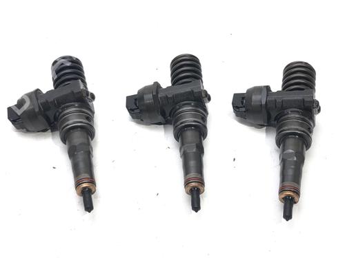 Used Injector Injector VW POLO IV (9N_, 9A_) 1.4 TDI (75 hp) 39275171 39275171