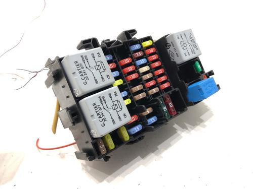 fuse-box-renault-clio-iv-bh_-2012-2013-2014-2015-2016-2017-2018-2019-2020-2021-39281156 main image