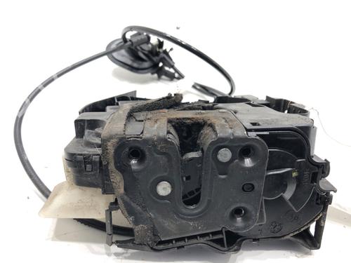 front-left-lock-renault-megane-iv-grandtour-k9amn_-2016-39309274 main image