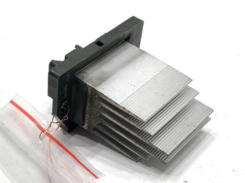 varmeblsermodstand-kia-ceed-jd-2012-2013-2014-2015-2016-2017-2018-39303837 main image