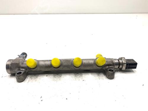 Used Injection rail Injection rail 39325463 39325463