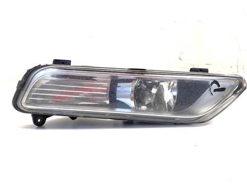 Used Right front fog light Right front fog light 39331673 39331673